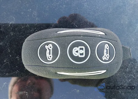 2019 Tesla Model S 100D/Long Range/P100D/Performance из США, поврежденный, VIN 5YJSA1E43KF340710